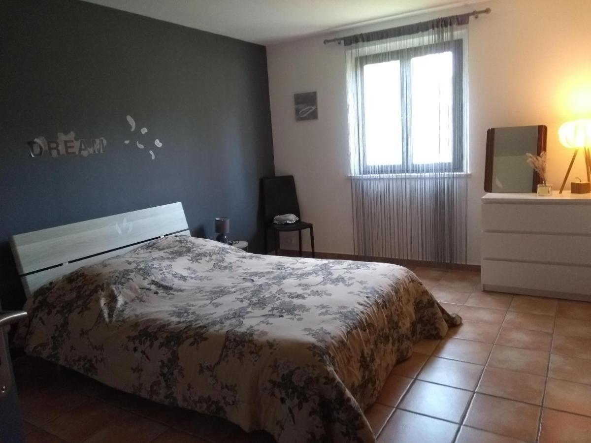 Appartement 3 Pieces Dans Villa Individuelle Falicon Ngoại thất bức ảnh